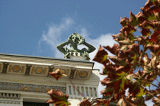 Dom z Medalionami, Linke Wienzeile 38, 1898-1899, architekt: Otto Wagner